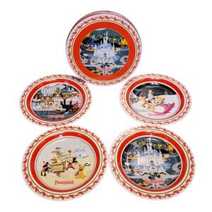2007 Disneyland Resort Exclusive Christmas Tin Plate Set 4 Pc Disney Holiday‎